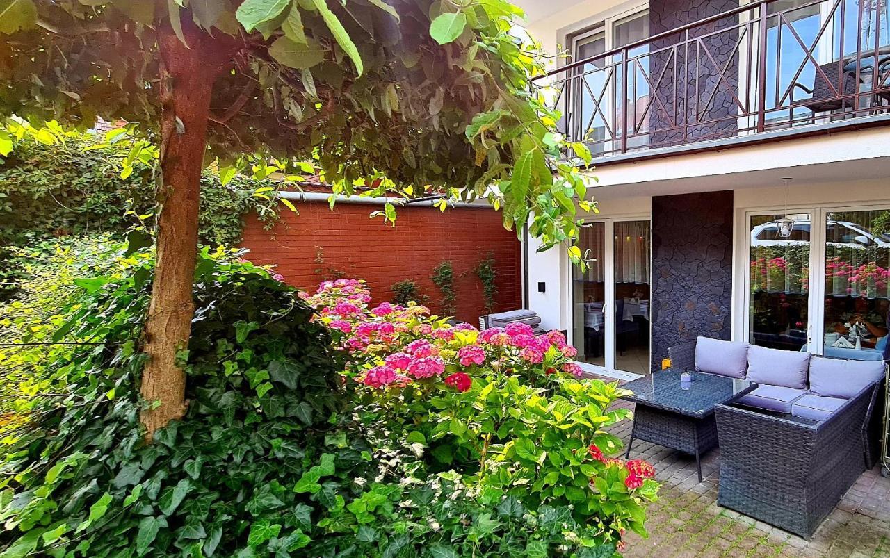 Willa Adonis Swinoujscie Exterior photo